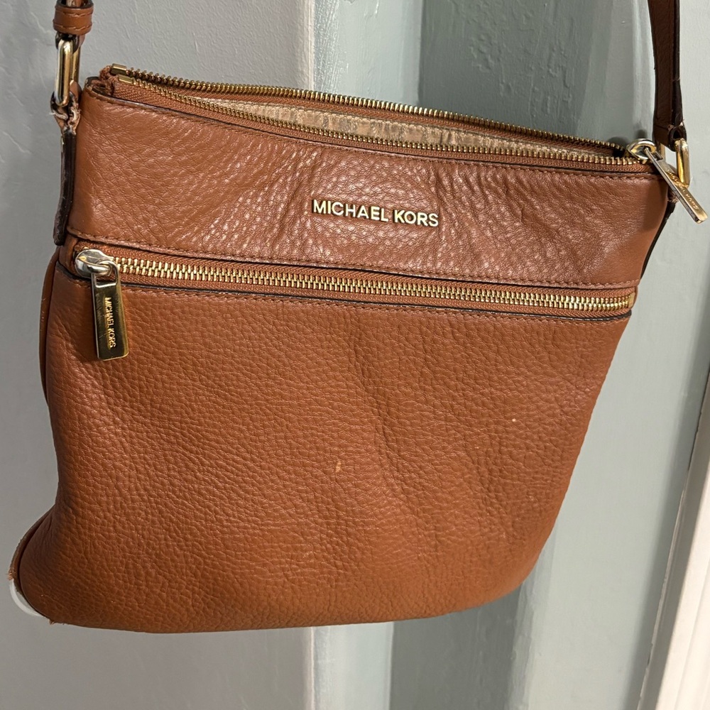 Michael Kors crossbody bag and earrings
